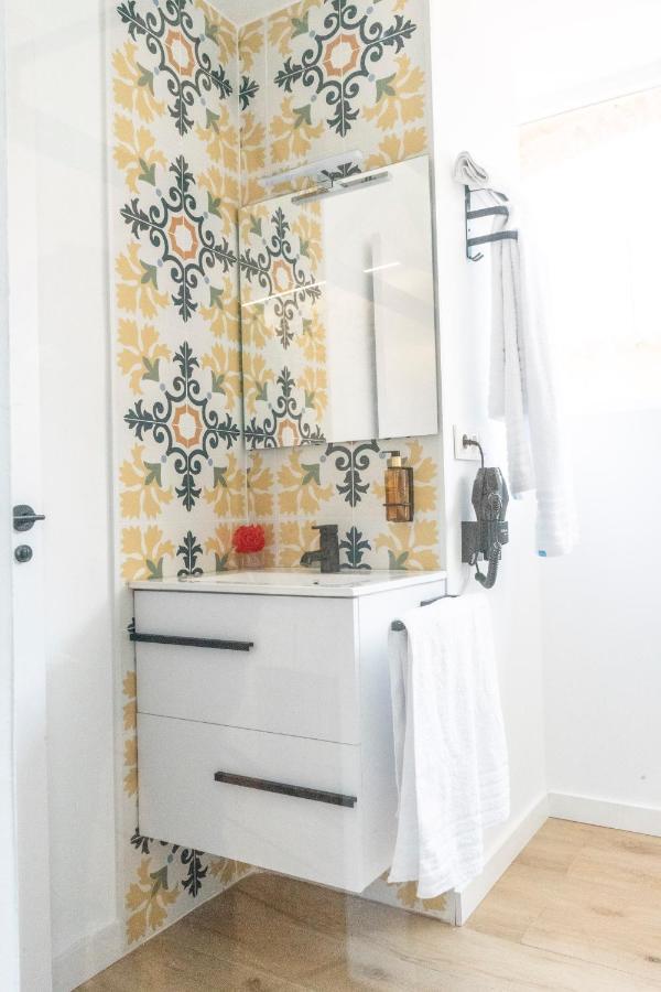 Apartamentos Bocairenthomes, En Pleno Centro De Bocairent, Con Pequena Piscina Y Parking Privado エクステリア 写真