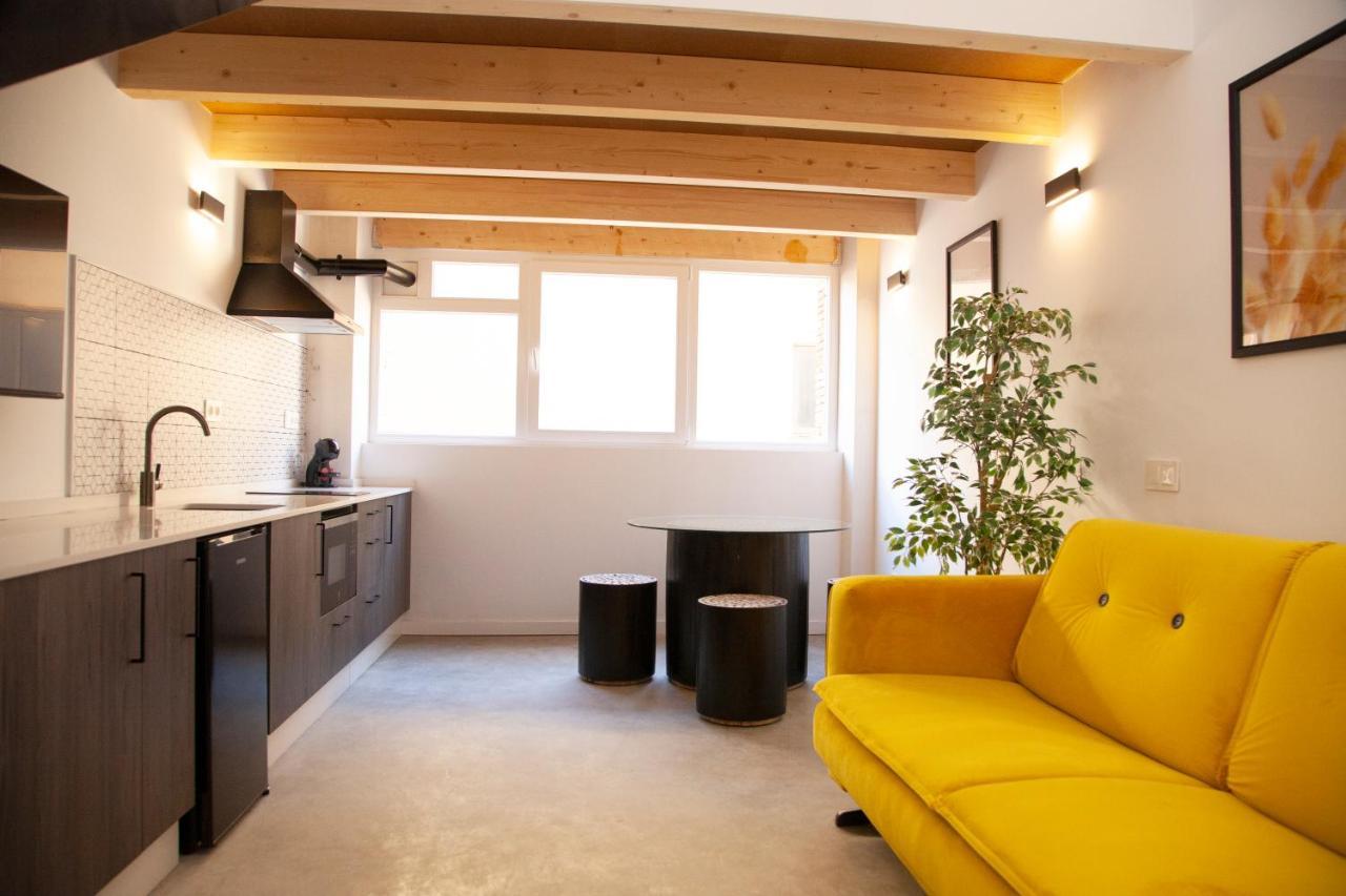 Apartamentos Bocairenthomes, En Pleno Centro De Bocairent, Con Pequena Piscina Y Parking Privado エクステリア 写真