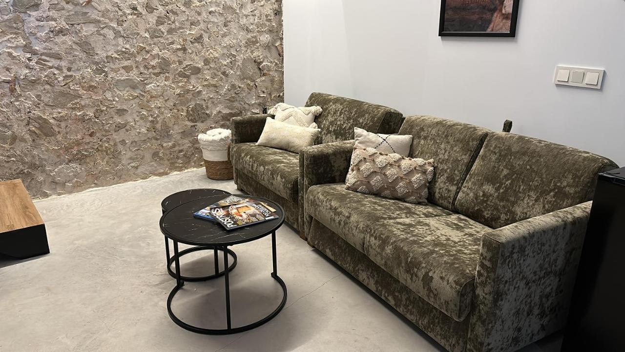 Apartamentos Bocairenthomes, En Pleno Centro De Bocairent, Con Pequena Piscina Y Parking Privado エクステリア 写真